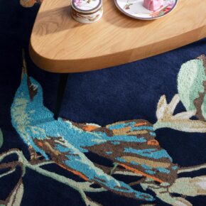 Wedgwood - Wedgewood Hummingbird Navy 037818 - 250x350 cm Vloerkleed