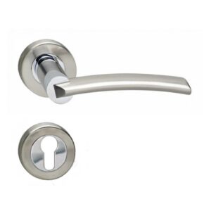 Intersteel Deurkruk Sylvia op rozet met 7mm nokken met profielcilindergat chroom/nikkel mat