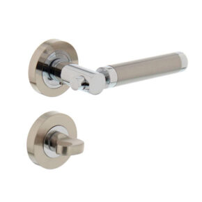 Intersteel Deurkruk Birgit op rozet met 7mm nokken met toilet-/badkamersluiting chroom/nikkel mat