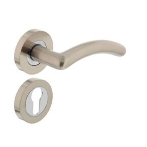 Intersteel Deurkruk Marieke op rozet met 7mm nokken met profielcilindergat nikkel mat