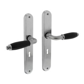 Intersteel Deurkruk Courgette op ovaal schild sleutelgat 56mm mat chroom
