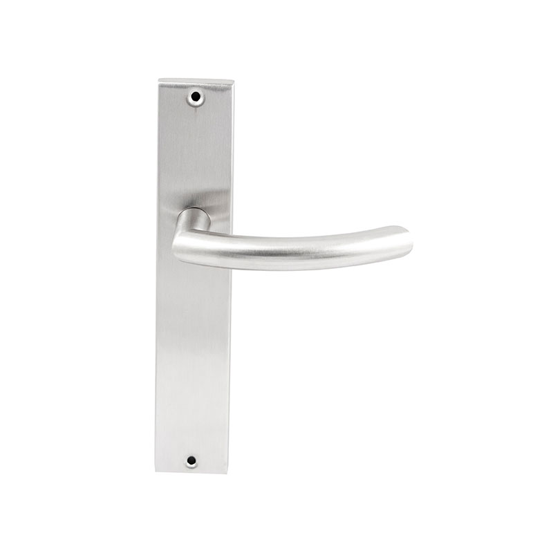 Hardbrass Deurkruk Helsinki RVS op rechthoekig langschild blind