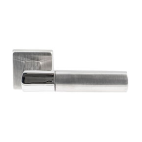 Hardbrass Deurkruk Rhodos RVS op vierkant rozet