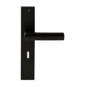 Hardbrass Deurkruk Rhodos Zwart op rechthoekig langschild sleutel 72mm
