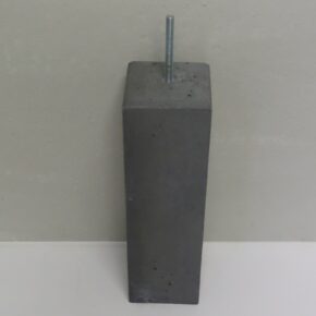 Betonpoer hoog model met facetrand 170x170mm