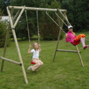 Houten speeltoestel houten schommel Ellis 300x220x210cm