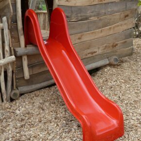 Glijbaan rood speeltoestellen speelplaats polyester 190cm