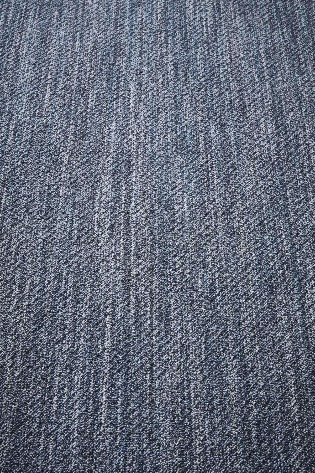 Desso - Denim 242.131 Denim Twill Dark - 200x300 cm Vloerkleed